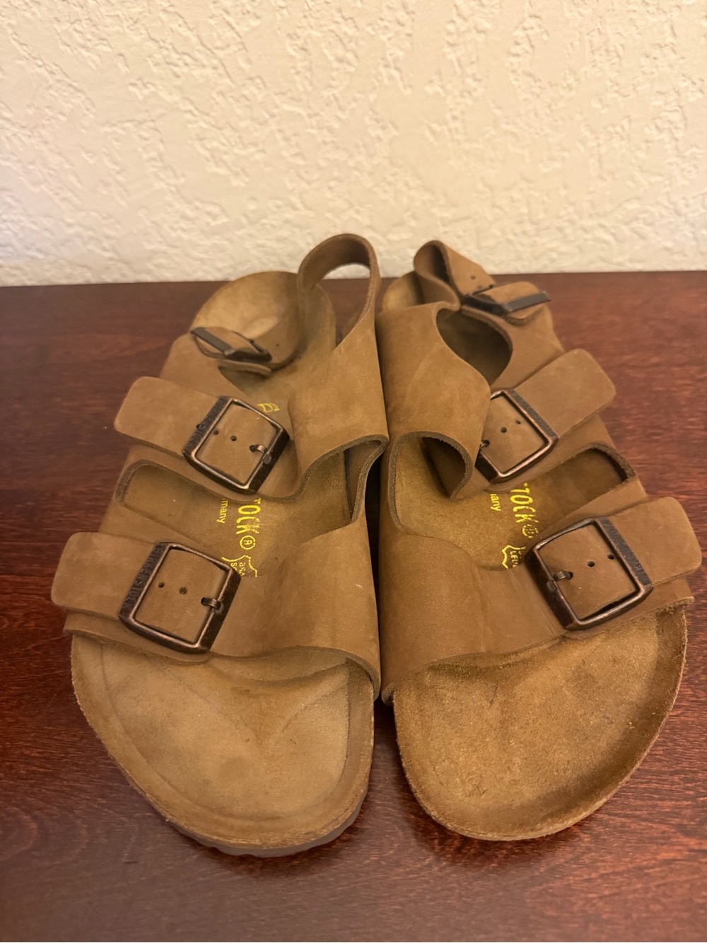 Birkenstock Milano Sandals Unisex Sz EU41 US W10/M8 Nubuck Oiled Leather Brown